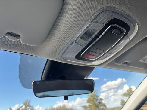 Certified 2024 Hyundai Elantra SEL FWD image 29