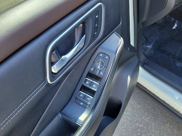 Used 2021 Nissan Rogue SL FWD image 17