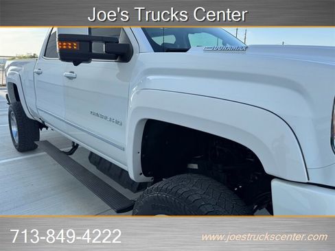 Used 2019 GMC Sierra 3500 Denali w/ Duramax Plus Package image 42