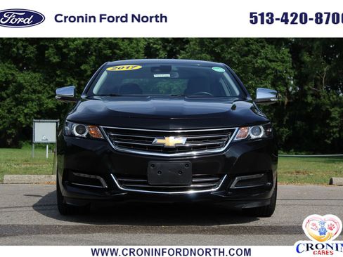 Used 2017 Chevrolet Impala Premier w/ Enhanced Convenience Package FWD image 2