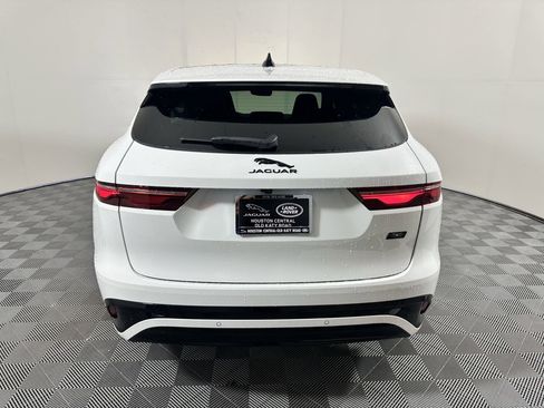 Used 2026 Jaguar F-PACE R-Dynamic S AWD/4WD image 9