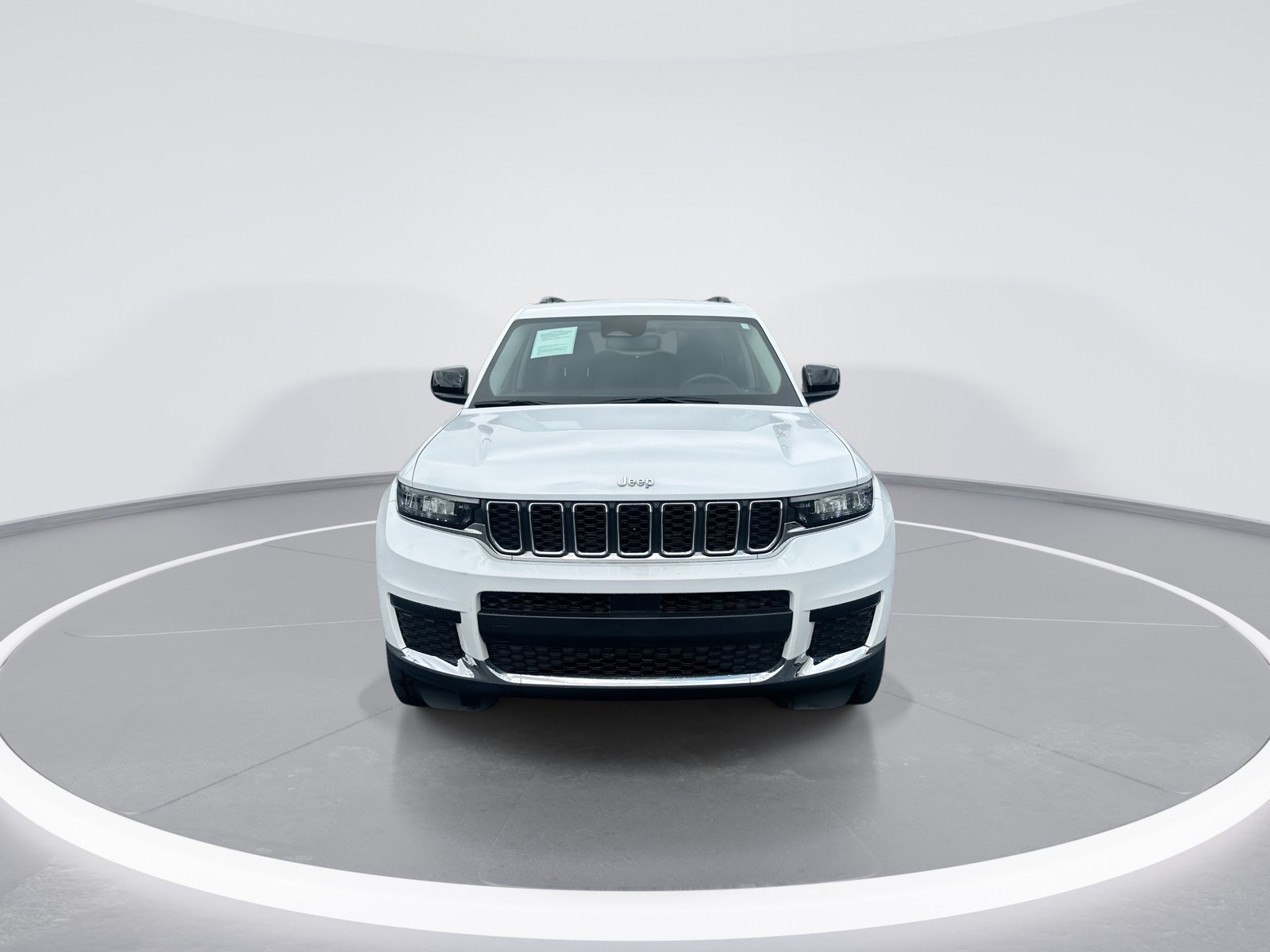Used 2023 Jeep Grand Cherokee L Laredo AWD/4WD image 3