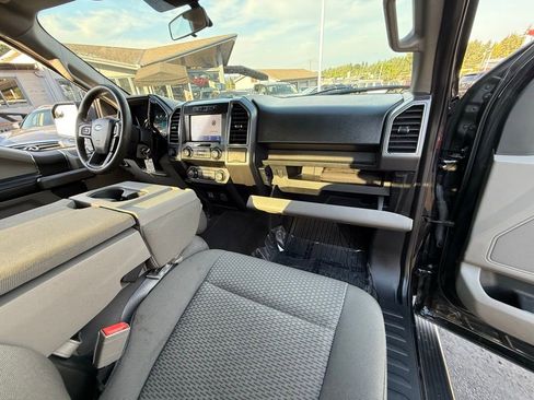 Used 2020 Ford F150 XLT image 25