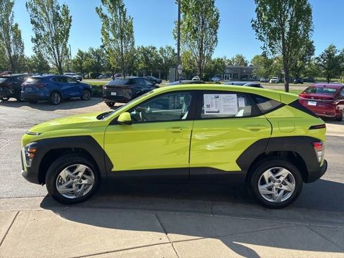 Used 2024 Hyundai Kona SE AWD/4WD image 6