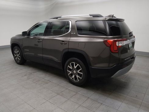 Used 2020 GMC Acadia SLE w/ Driver Convenience Package image 3