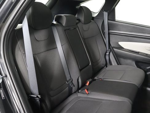 Certified 2024 Hyundai Tucson SE image 28