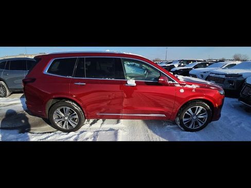 Used 2025 Cadillac XT6 Premium Luxury w/ Technology Package image 1