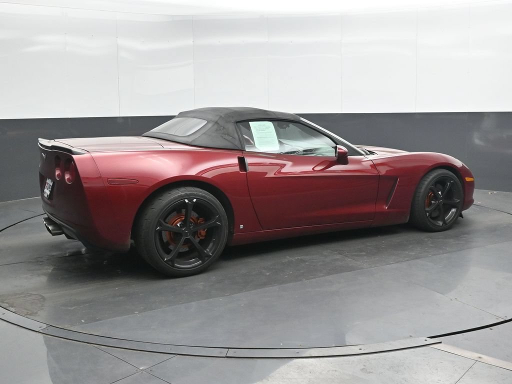 Used 2006 Chevrolet Corvette Convertible w/ Preferred Equipment Group RWD image 2