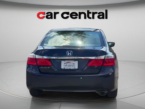 Used 2015 Honda Accord LX image 4