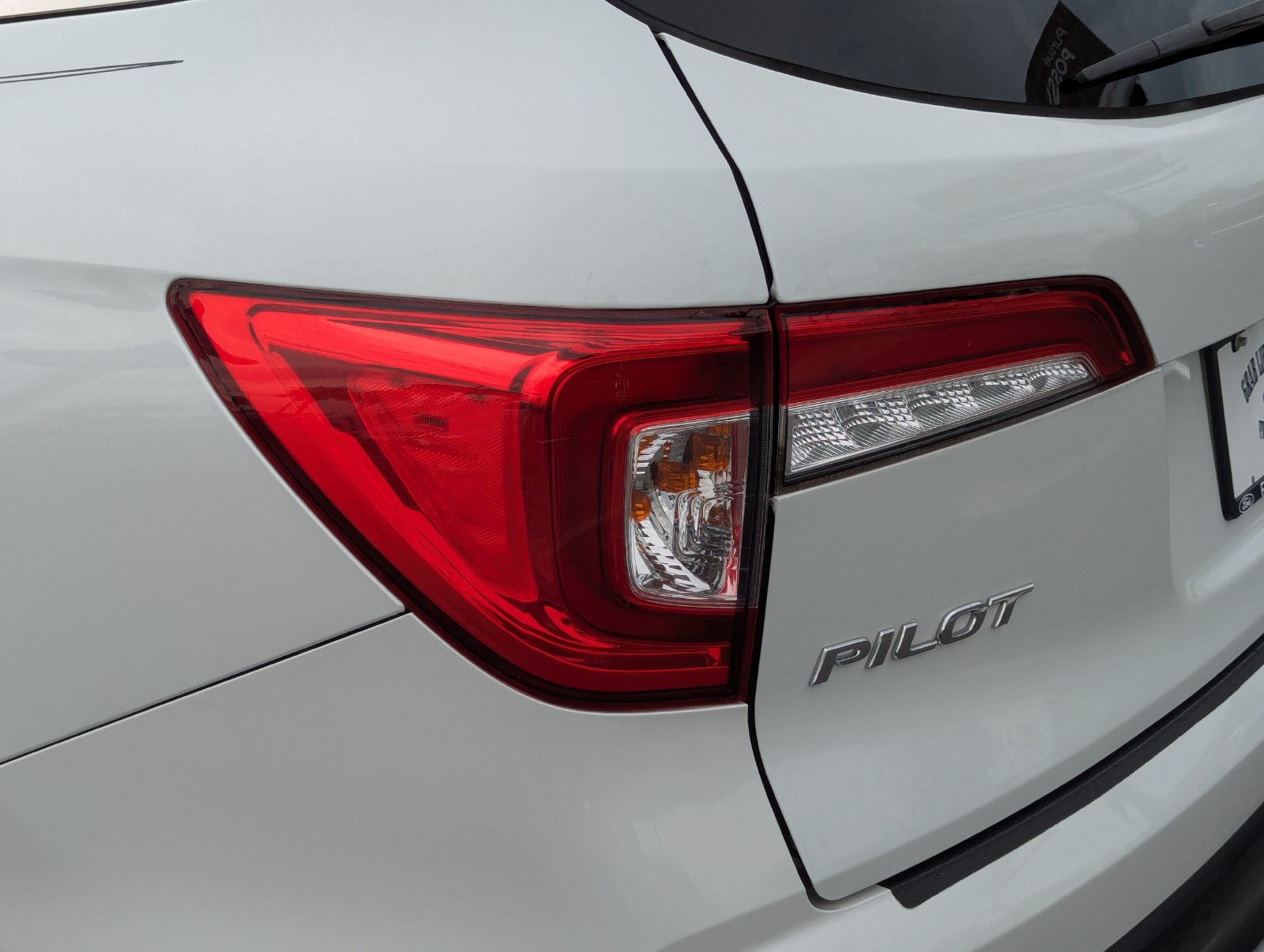 Used 2021 Honda Pilot Touring image 13