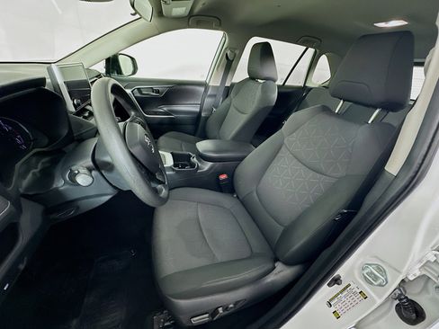 Used 2024 Toyota RAV4 XLE image 13