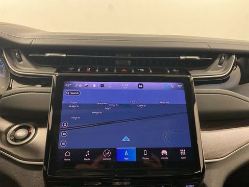 Used 2022 Jeep Grand Cherokee L Limited w/ Trailer Tow Group (B) image 14