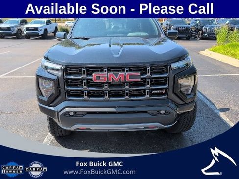 Used 2023 GMC Canyon AT4 w/ AT4 Premium Package AWD/4WD image 2