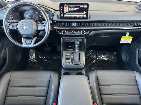 Certified 2025 Honda CR-V Sport Touring image 4