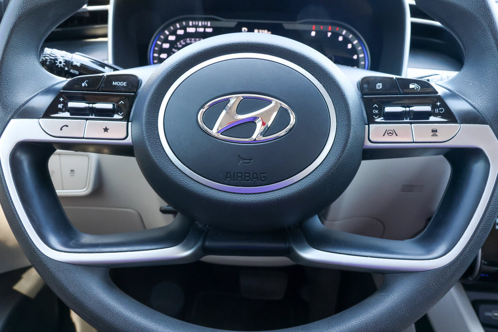 Certified 2024 Hyundai Tucson SEL FWD image 25