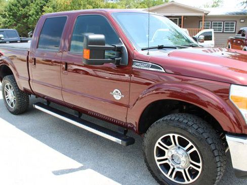 Used 2015 Ford F250 Lariat w/ Lariat Ultimate Package AWD/4WD image 10