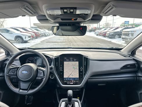 Certified 2024 Subaru Crosstrek 2.5i Limited w/ Crosstrek Mirror Package image 19
