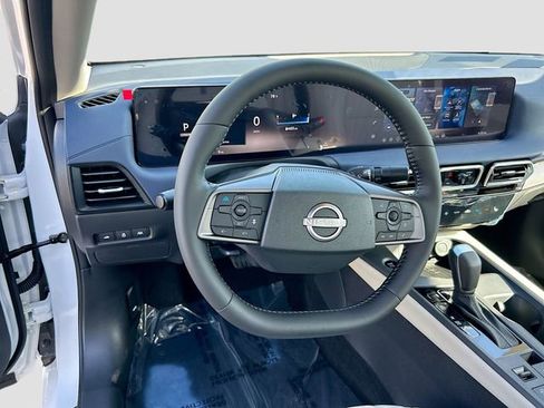 New 2026 Nissan Sentra SL w/ Floor Mat Package FWD image 7