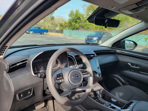 Used 2022 Hyundai Tucson SEL image 25