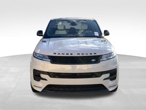 New 2026 Land Rover Range Rover Sport Dynamic SE image 2