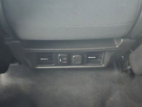 Used 2020 Chevrolet Silverado 1500 LT w/ All-Star Edition image 19