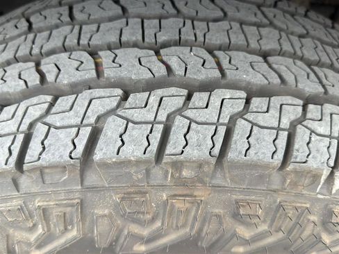 Used 2026 Chevrolet Colorado Trail Boss AWD/4WD image 5