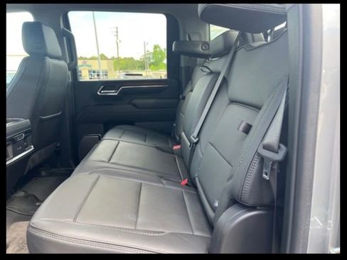 Used 2024 GMC Sierra 2500 Denali w/ Denali Reserve Package AWD/4WD image 29