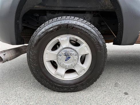 Used 2012 Ford F350 XLT w/ Snow Plow Prep Pkg AWD/4WD image 14