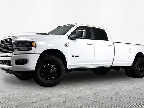 Used 2024 RAM 3500 Laramie w/ Night Edition AWD/4WD image 1