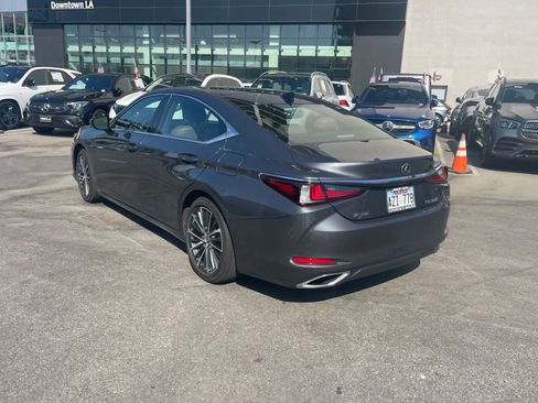 Used 2025 Lexus ES 350 w/ Premium Package FWD image 4