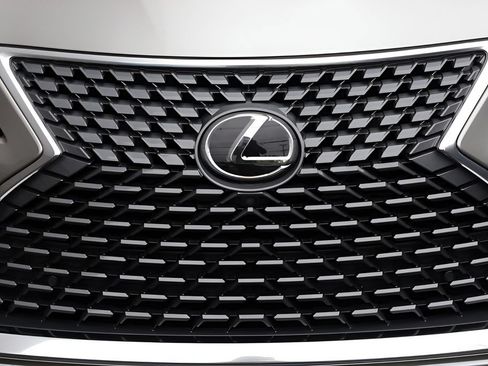 Used 2022 Lexus RX 350 FWD w/ Premium Package image 8