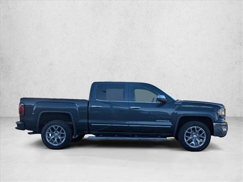 Used 2017 GMC Sierra 1500 SLT w/ SLT Premium Package image 4