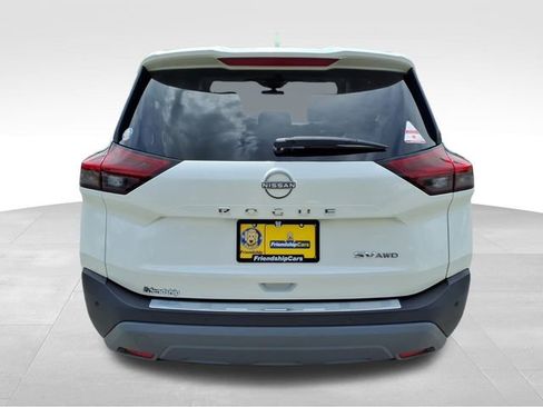Used 2022 Nissan Rogue SV AWD/4WD image 7