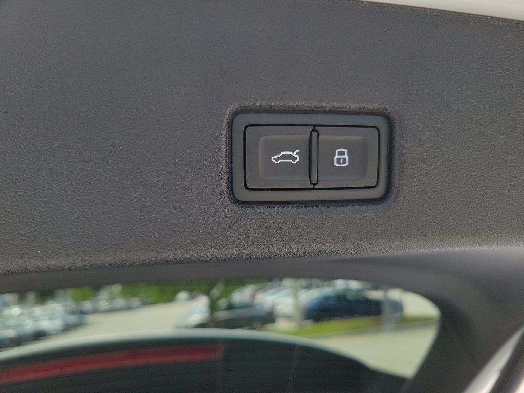 Certified 2023 Audi Q4 e-tron Premium w/ Convenience Package RWD image 31