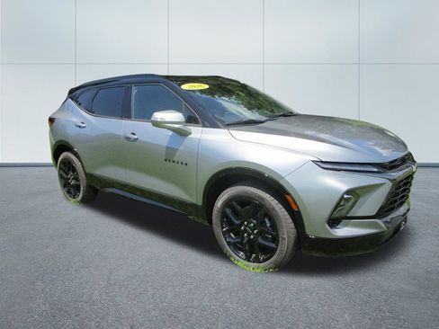 New 2026 Chevrolet Blazer RS w/ Driver Confidence II Package FWD image 6