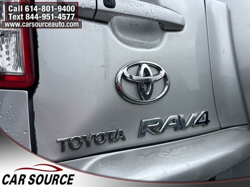 Used 2010 Toyota RAV4 Limited image 20