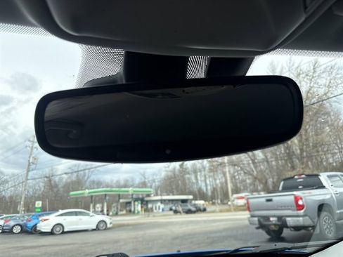 Used 2021 Jeep Compass Latitude image 32