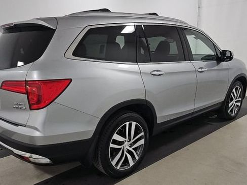 Used 2017 Honda Pilot Elite image 8