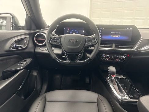New 2026 Chevrolet Trax RS image 22