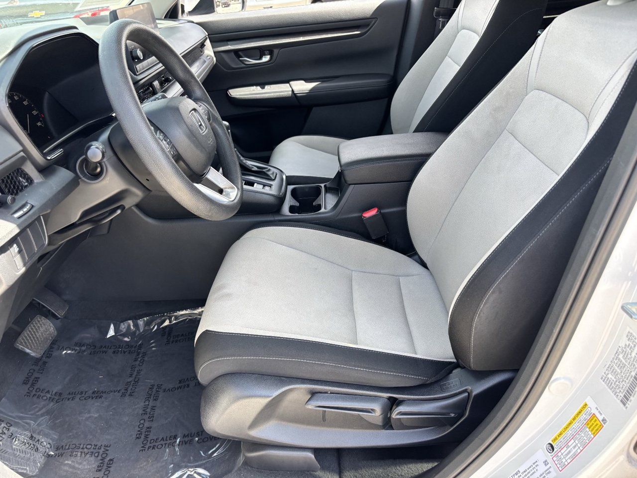 Used 2025 Honda CR-V LX image 17