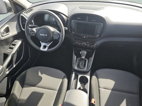 Used 2023 Kia Soul LX w/ Option Group 015 FWD image 26