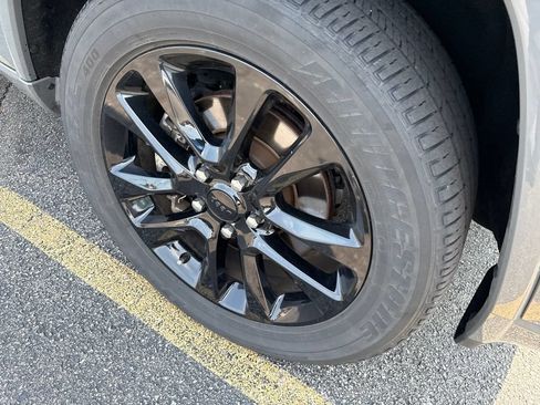Certified 2021 Jeep Grand Cherokee Laredo X AWD/4WD image 6