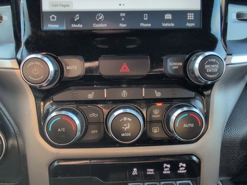 Used 2022 RAM 1500 Big Horn image 32