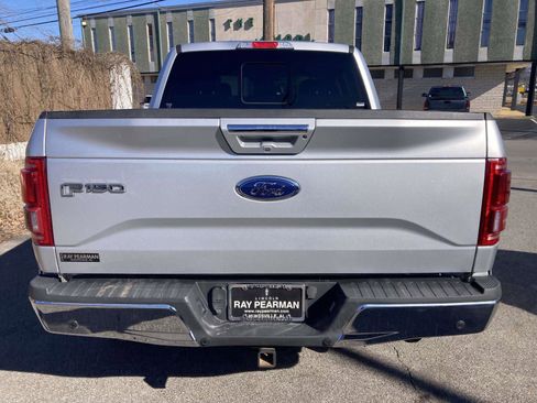 Used 2016 Ford F150 Lariat w/ Equipment Group 502A Luxury image 6