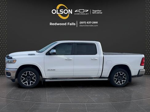 Used 2025 RAM 1500 Laramie AWD/4WD image 2