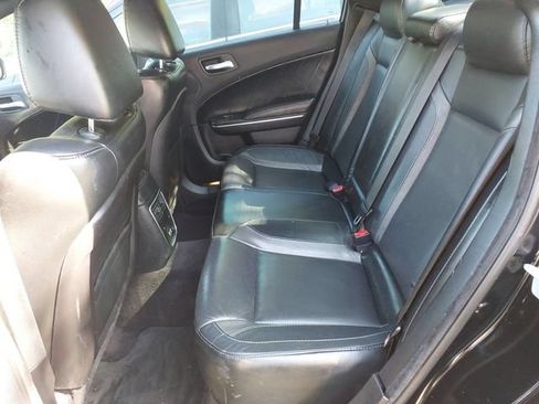 Used 2016 Dodge Charger SXT w/ AWD Premium Group image 22