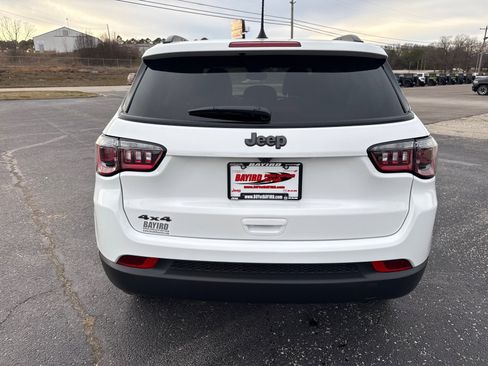 New 2026 Jeep Compass Latitude image 6