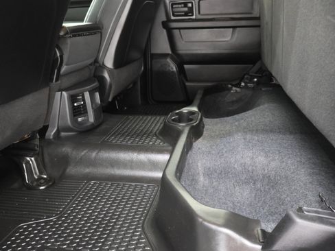 Used 2024 RAM 3500 Tradesman w/ Chrome Appearance Group AWD/4WD image 36