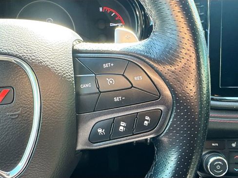 Used 2024 Dodge Durango GT RWD image 15