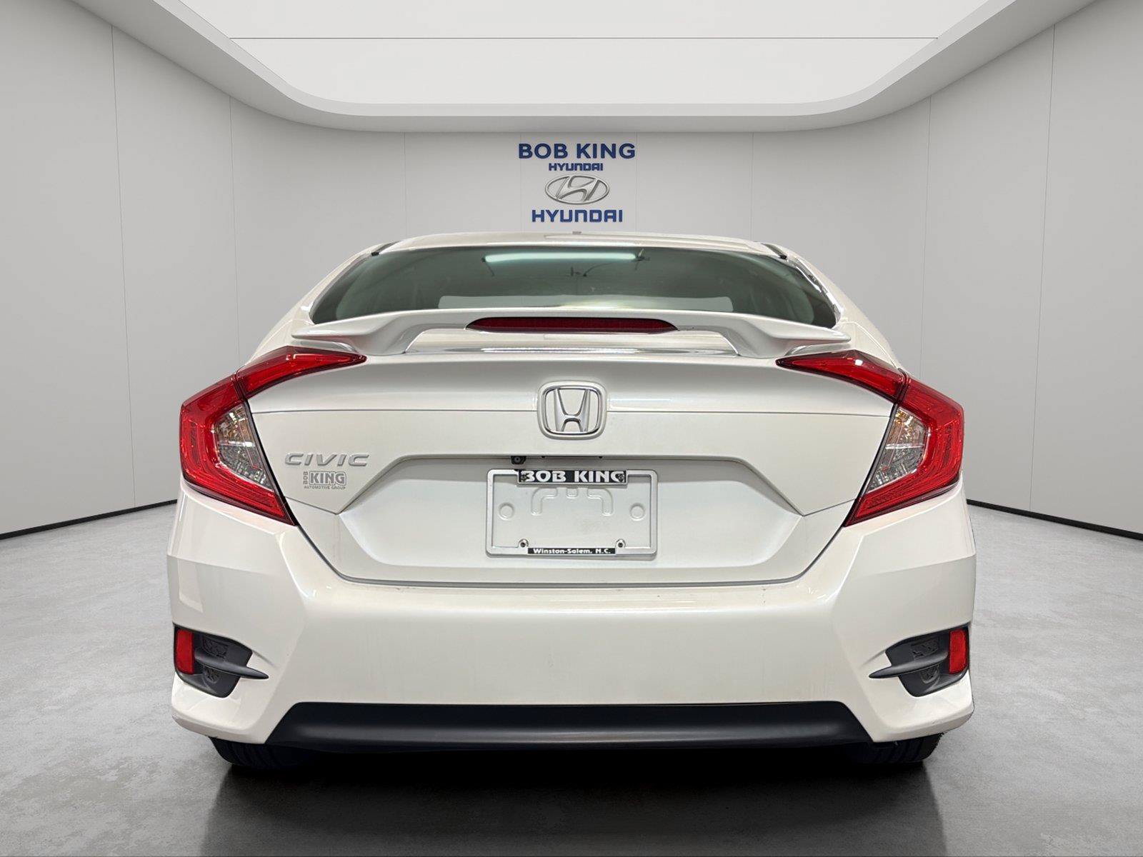 Used 2016 Honda Civic EX image 4